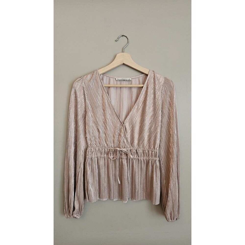 Abercrombie & Fitch Womens Small Metallic Rose Gold Plisse Peplum Top V-Neck